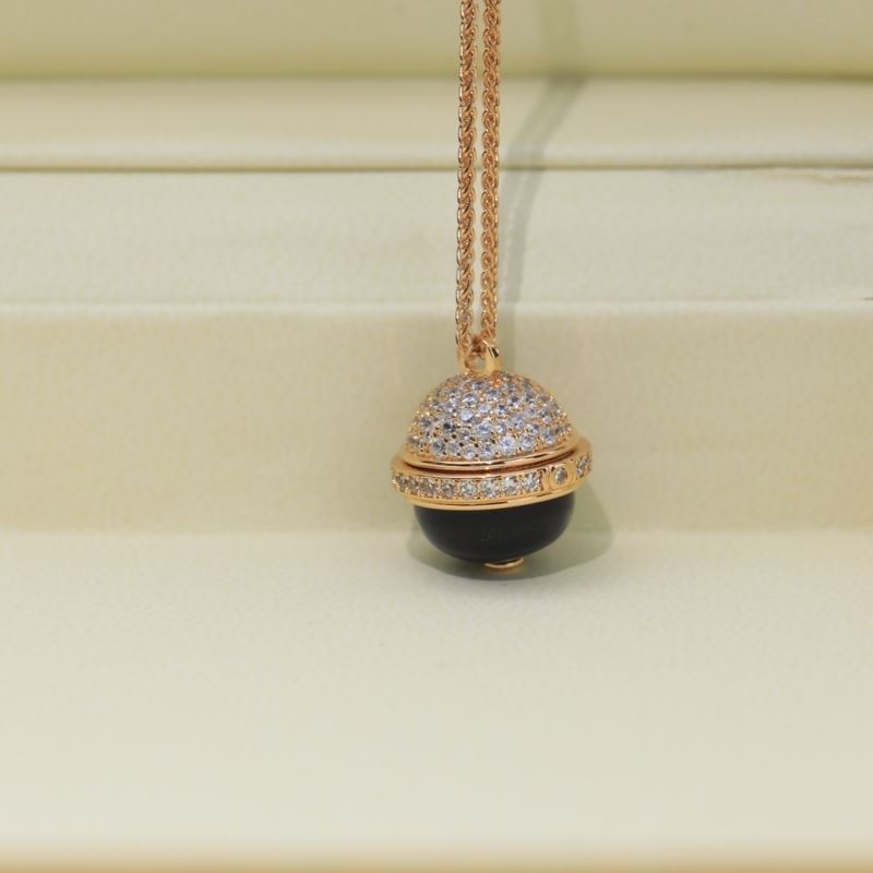 Piaget Necklaces